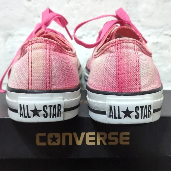 🩷 Pink Plaid Converse All Stars 🩷 - Picture 5 of 9